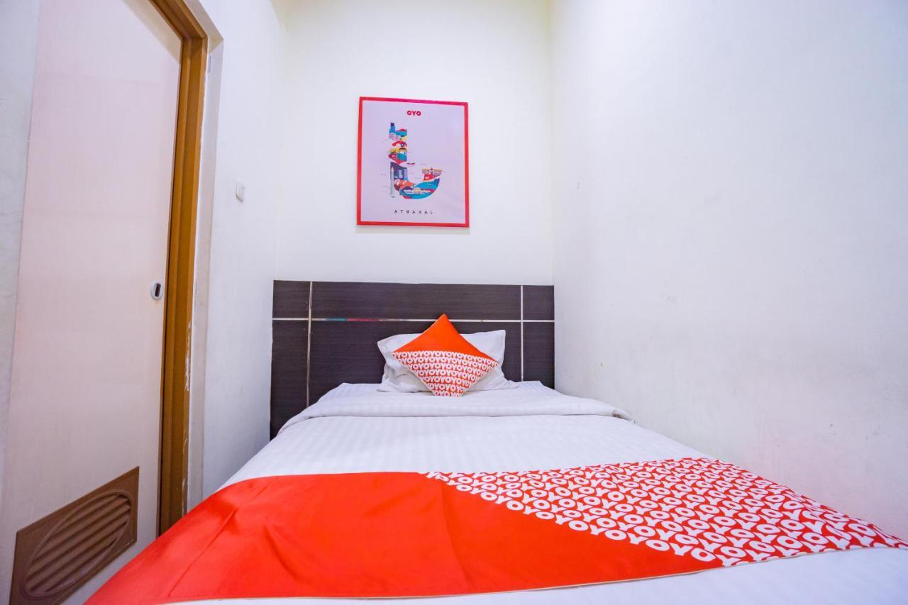 Oyo 2357 Syariah Grand Raudhah Otel Cakarta Dış mekan fotoğraf