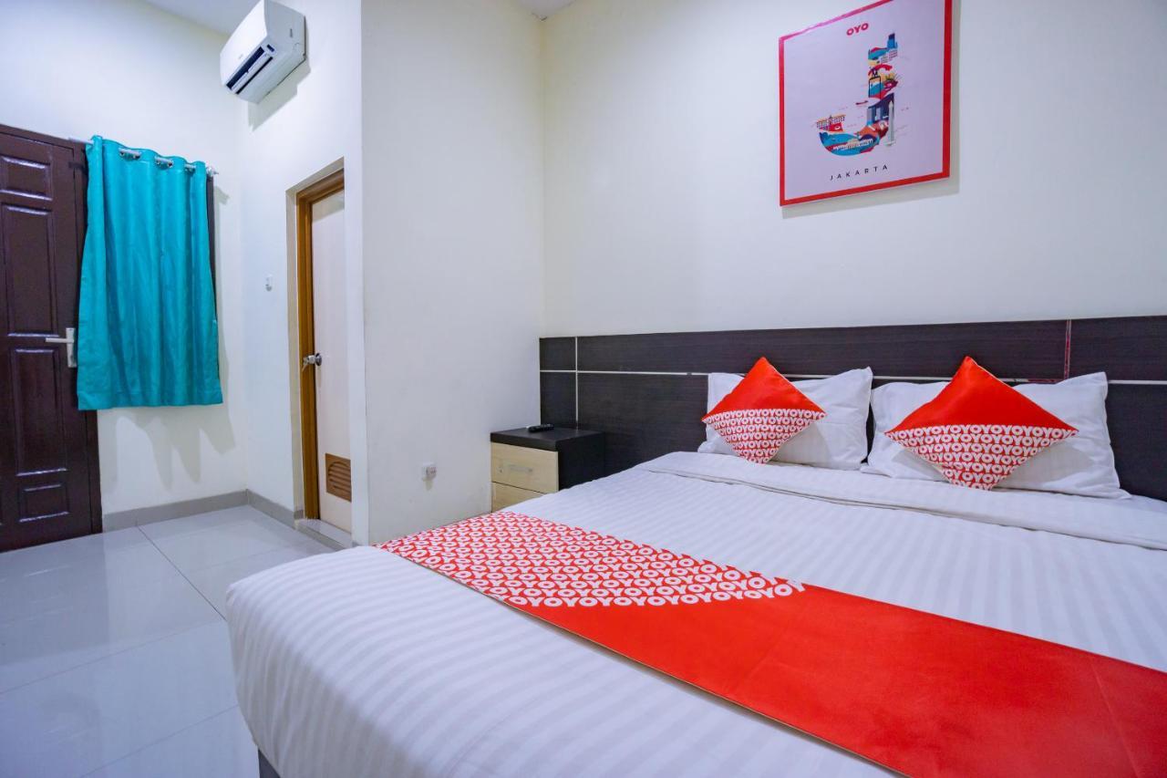 Oyo 2357 Syariah Grand Raudhah Otel Cakarta Dış mekan fotoğraf