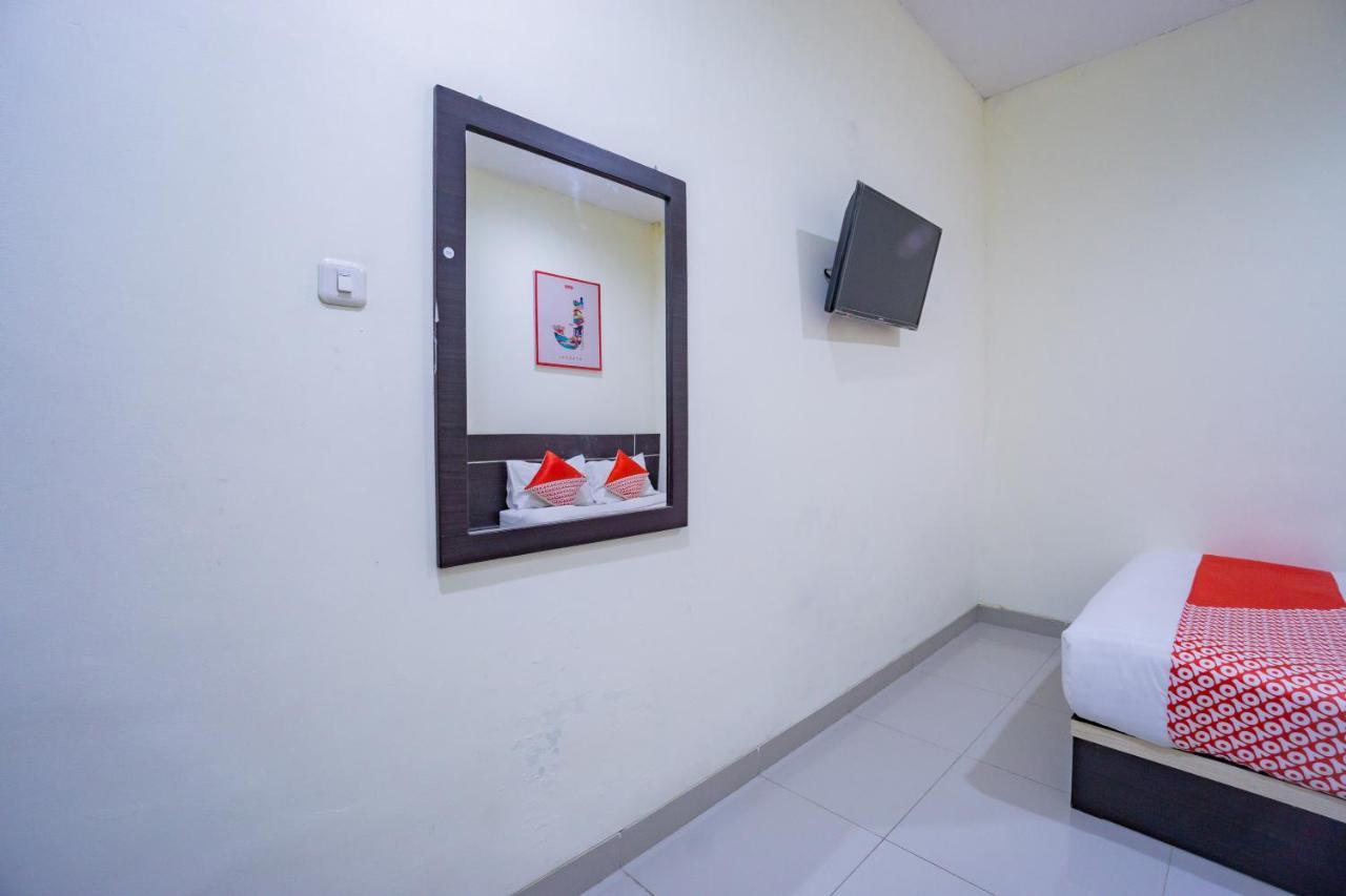 Oyo 2357 Syariah Grand Raudhah Otel Cakarta Dış mekan fotoğraf