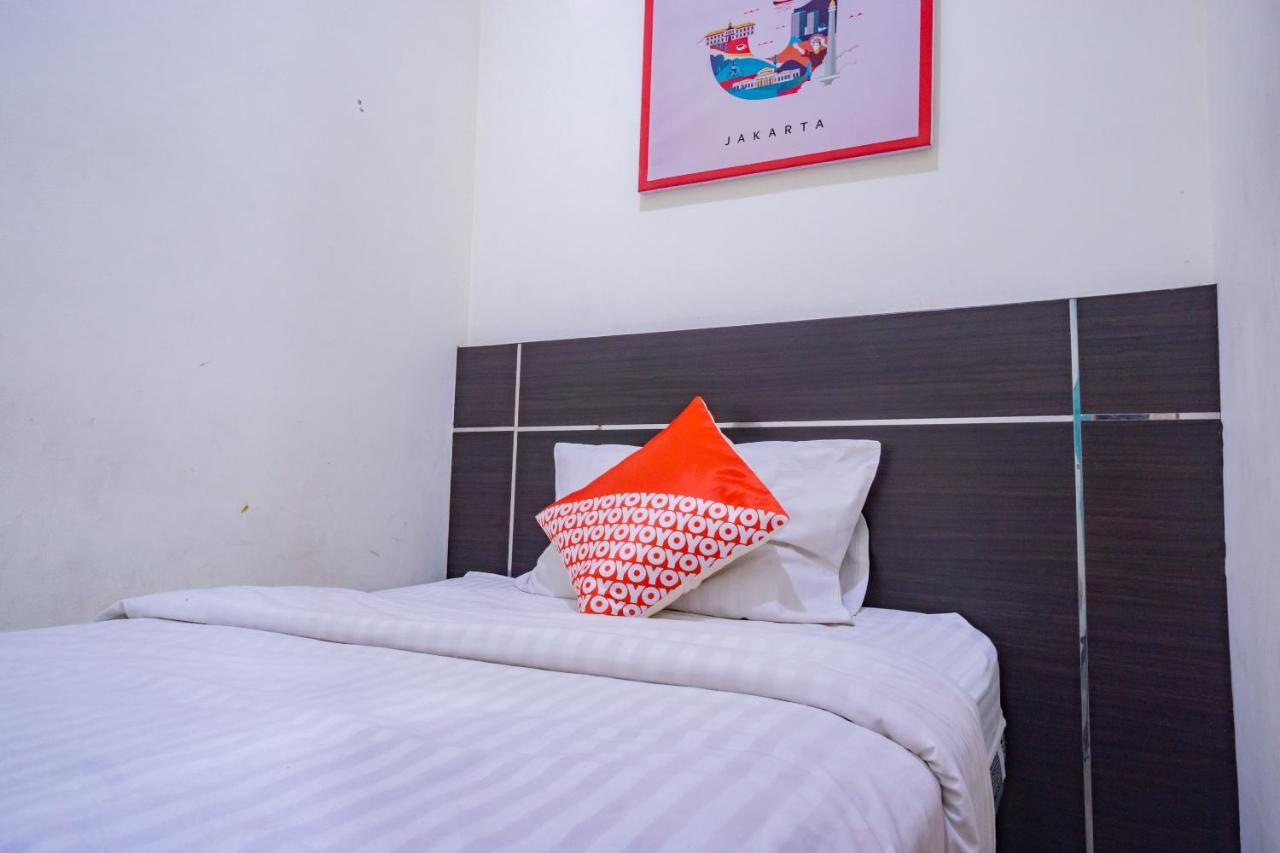 Oyo 2357 Syariah Grand Raudhah Otel Cakarta Dış mekan fotoğraf