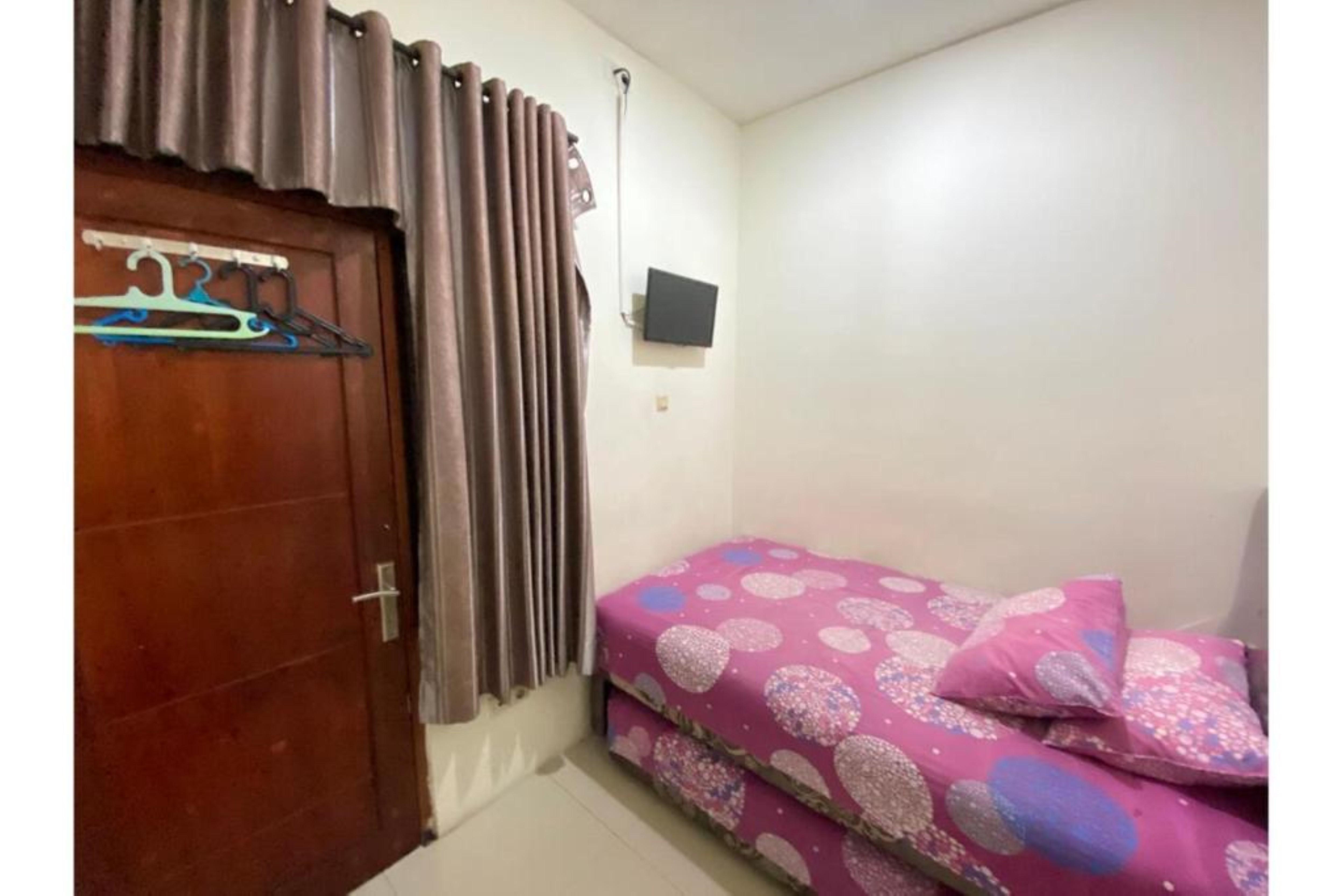 Oyo 2357 Syariah Grand Raudhah Otel Cakarta Dış mekan fotoğraf